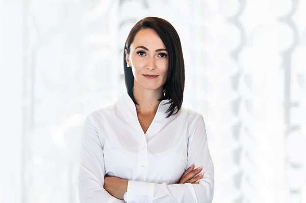 Julia Rühle, LL.B., Steuerberaterin
Fachberaterin für Unternehmensnachfolge (DStV e.V.), Ulm